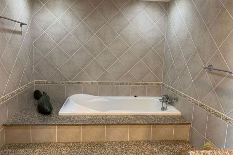 Condo sur Jomtien Beach, Pattaya, Thaïlande, 1 chambre № 242476 - photo 11