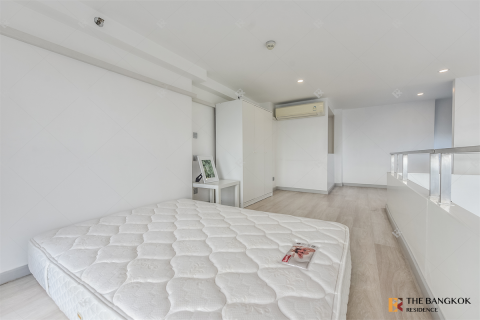 Eigentumswohnung in Bangkok, Thailand, 1 Schlafzimmer  № 248242