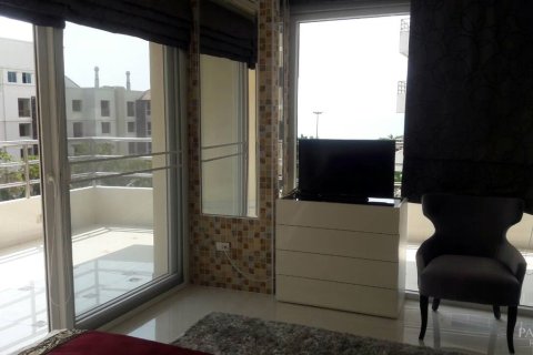 Condominio de 1 dormitorio en Pattaya, Tailandia № 242312 - foto 12