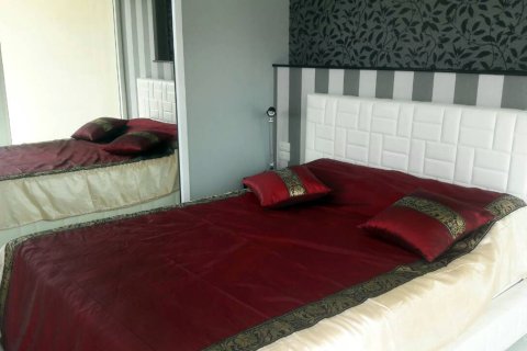 Condominio de 1 dormitorio en Pattaya, Tailandia № 242312 - foto 7