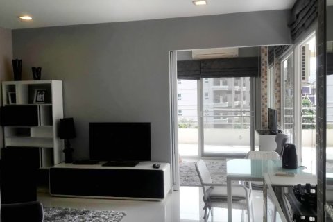 Condominio de 1 dormitorio en Pattaya, Tailandia № 242312 - foto 4