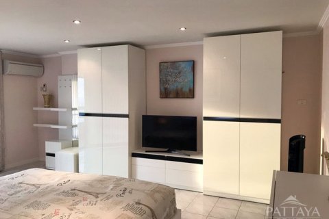 Condo sur Jomtien Beach, Pattaya, Thaïlande, 1 chambre  № 242327 - photo 8