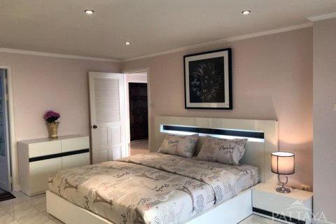 Condo sur Jomtien Beach, Pattaya, Thaïlande, 1 chambre  № 242327 - photo 10