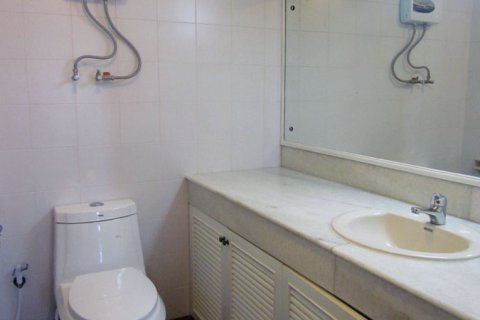 Condominio de 2 dormitorios en Pattaya, Tailandia № 242816 - foto 10