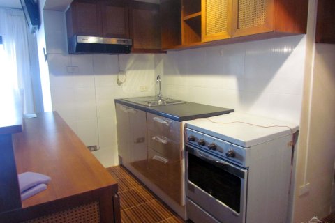 Condominio de 2 dormitorios en Pattaya, Tailandia № 242816 - foto 2