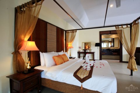 Casa de 1 dormitorio en Pattaya, Tailandia № 243321