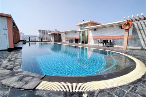 Condominio de 2 dormitorios en Pattaya, Tailandia № 242498 - foto 2