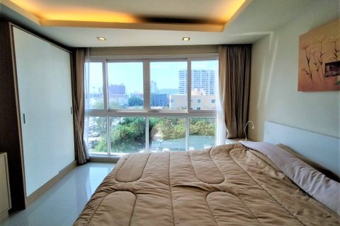 Condominio de 2 dormitorios en Pattaya, Tailandia № 242498 - foto 17
