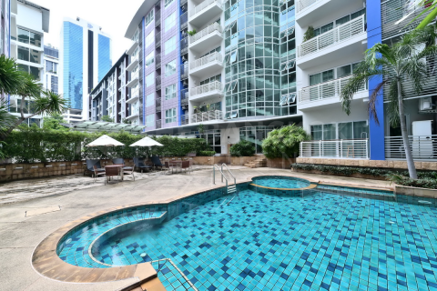 Condo à Bangkok, Thaïlande, 2 chambres  № 247807