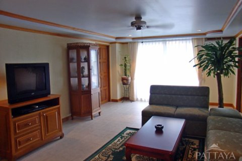 Condominio de 2 dormitorios en Jomtien Beach, Pattaya, Tailandia № 242196 - foto 6