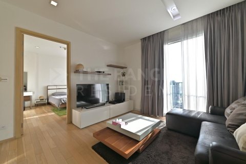 Condominio de 1 dormitorio en Bangkok, Tailandia № 241606 - foto 2
