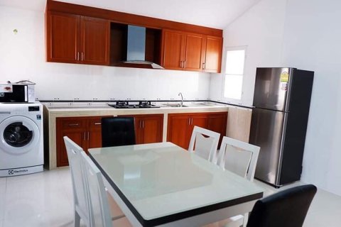 Casa de 3 dormitorios en Pattaya, Tailandia № 243199 - foto 8