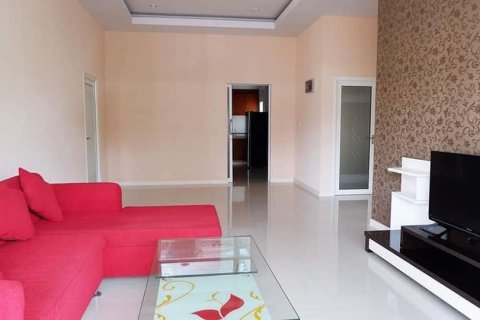 Casa de 3 dormitorios en Pattaya, Tailandia № 243199 - foto 3