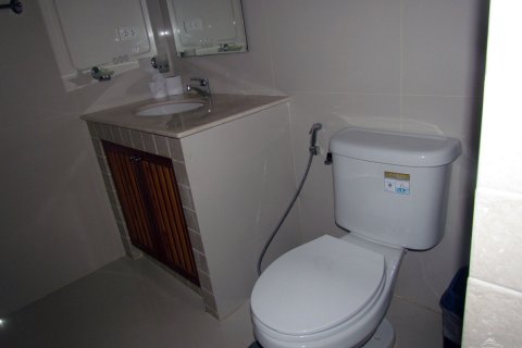 Condo in Pattaya, Thailand, 2 bedrooms  № 242953 - photo 11
