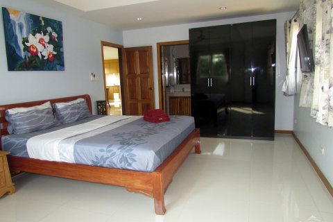 Condo in Pattaya, Thailand, 2 bedrooms  № 242953 - photo 9