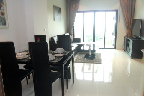 Condominio de 2 dormitorios en Pattaya, Tailandia № 242169