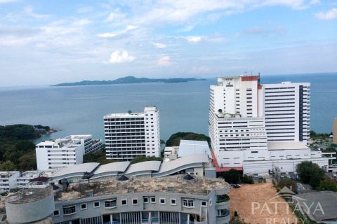 Condominio de 1 dormitorio en Pattaya, Tailandia № 242175 - foto 2