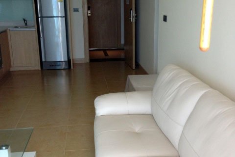 Condominio de 1 dormitorio en Pattaya, Tailandia № 242175 - foto 5
