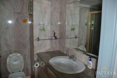 Condominio de 2 dormitorios en Pattaya, Tailandia № 242473 - foto 14