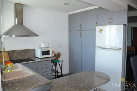 Condominio de 2 dormitorios en Pattaya, Tailandia № 242473 - foto 2