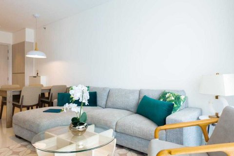 Condo in Bang Tao, Thailand, 2 bedrooms  № 241998 - photo 3