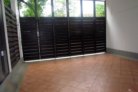 Casa de 3 dormitorios en Pattaya, Tailandia № 243344 - foto 3
