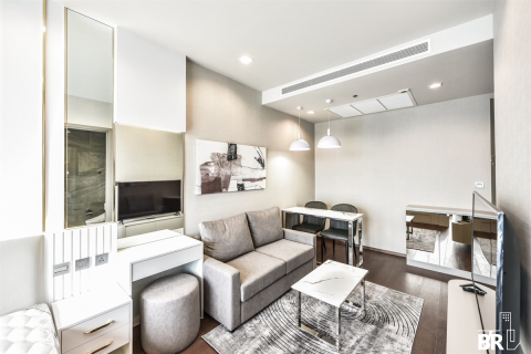 Eigentumswohnung in Bangkok, Thailand, 1 Schlafzimmer  № 254585 - Foto 2