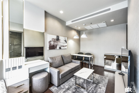 Eigentumswohnung in Bangkok, Thailand, 1 Schlafzimmer  № 254585 - Foto 1