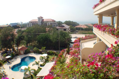Condominio de 3 dormitorios en Pattaya, Tailandia № 242663 - foto 8