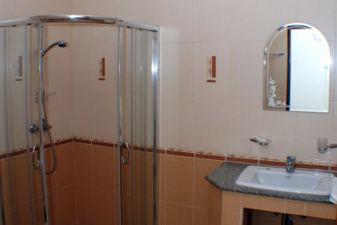 Condominio de 3 dormitorios en Pattaya, Tailandia № 242663 - foto 6