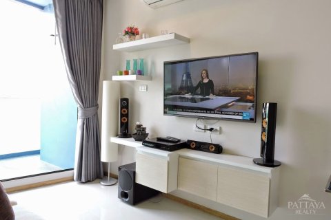 Condominio de 1 dormitorio en Jomtien Beach, Pattaya, Tailandia № 242298 - foto 2