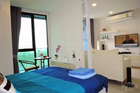 Condominio de 1 dormitorio en Jomtien Beach, Pattaya, Tailandia № 242298 - foto 9