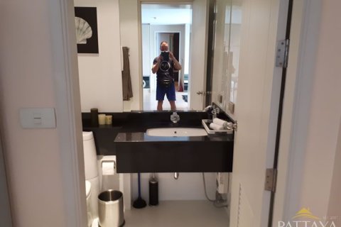 Condominio de 2 dormitorios en Pattaya, Tailandia № 242456 - foto 16