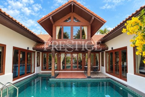Maison à Pattaya, Thaïlande 3 chambres № 250009