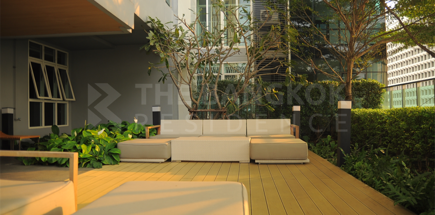 Condo à Bangkok, Thaïlande, 2 chambres  № 186261