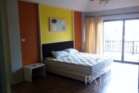 Condo sur Jomtien Beach, Pattaya, Thaïlande, 2 chambres  № 242784 - photo 10