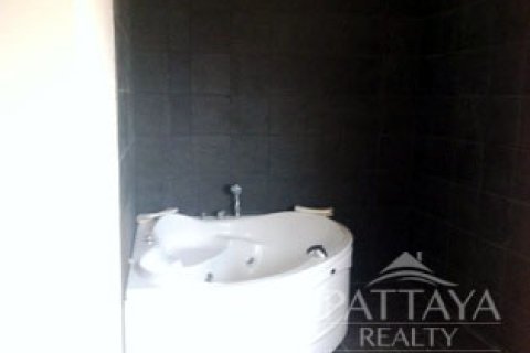 Condo sur Jomtien Beach, Pattaya, Thaïlande, 2 chambres  № 242784 - photo 11