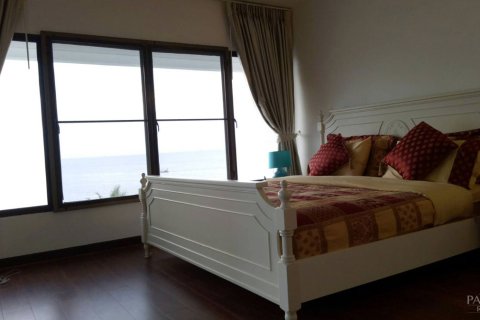 Condominio de 2 dormitorios en Pattaya, Tailandia № 242846 - foto 5
