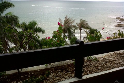 Condominio de 2 dormitorios en Pattaya, Tailandia № 242846 - foto 16