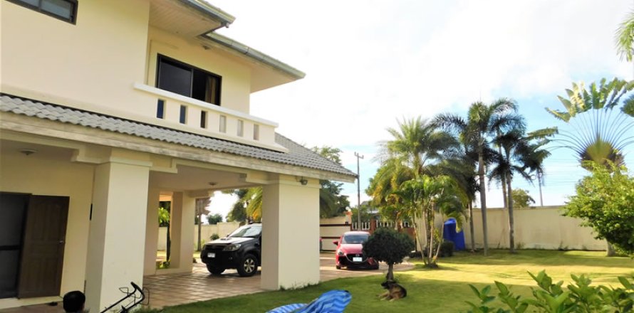 Maison à Pattaya, Thaïlande 5 chambres № 243164