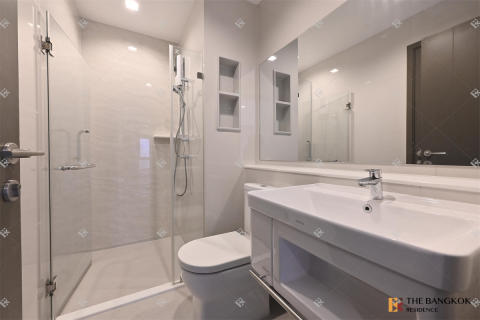 Condo in Bangkok, Thailand, 2 bedrooms  № 234050 - photo 3