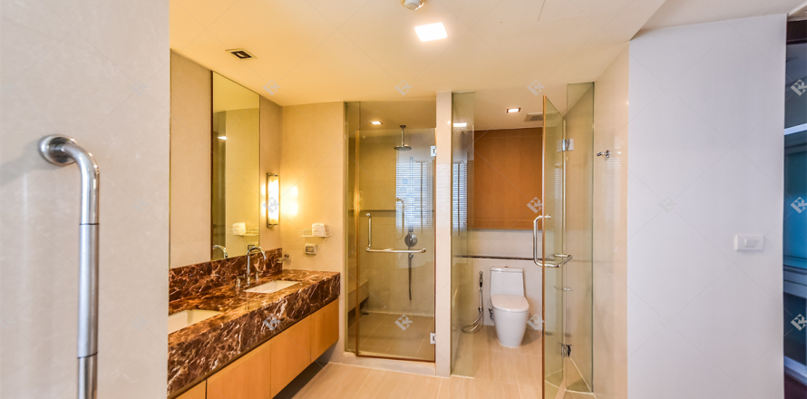 Eigentumswohnung in Bangkok, Thailand, 3 Schlafzimmer  № 220667