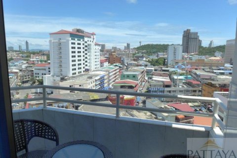 Condo in Pattaya, Thailand, 2 bedrooms  № 242411 - photo 15