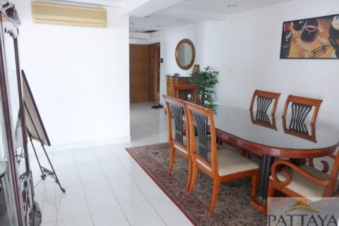 Condo in Pattaya, Thailand, 2 bedrooms  № 242411 - photo 16