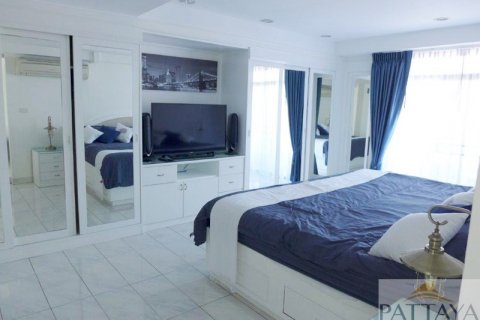 Condo in Pattaya, Thailand, 2 bedrooms  № 242411 - photo 10