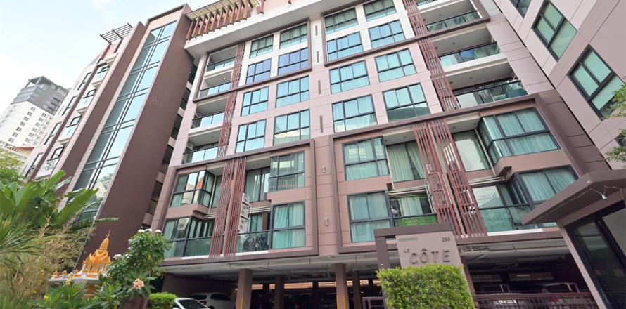Condo in Bangkok, Thailand, 2 bedrooms  № 187014