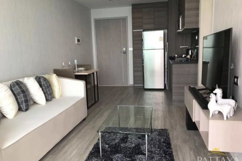 Condo in Pattaya, Thailand, 1 bedroom in Aeras № 243376