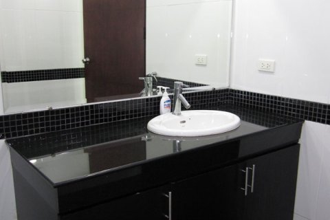 Condo in Pattaya, Thailand, 1 bedroom  № 242750 - photo 11