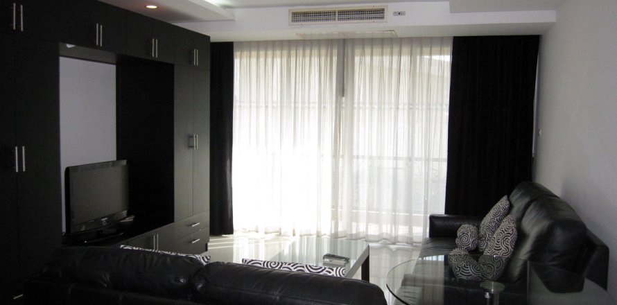 Condo in Pattaya, Thailand, 1 bedroom  № 242750