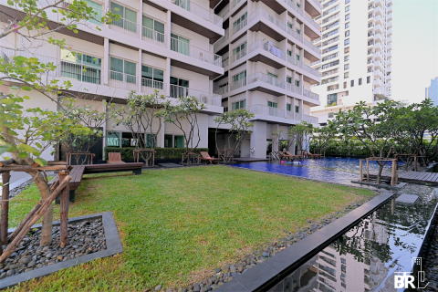 Condo in Bangkok, Thailand, 2 bedrooms № 188339 - photo 9